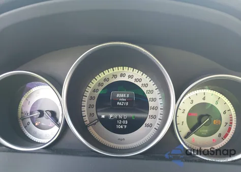 2013 Mercedes-Benz C 250 Luxury/Sport из США, поврежденный, VIN WDDGF4HB8DR272457